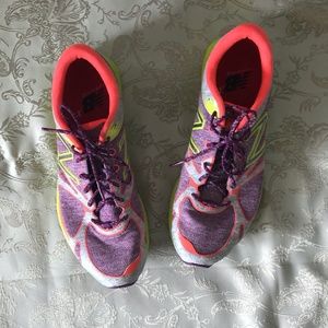 NEW BALANCE WR1400 Running Shoe